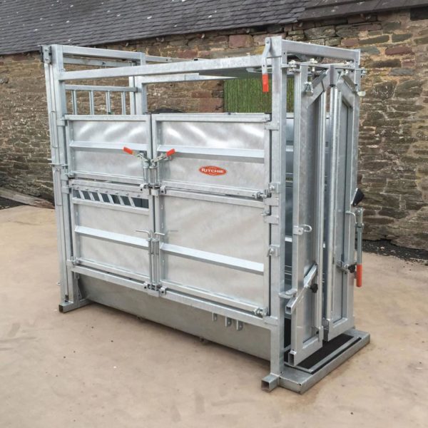 Continental Cattle Handling Crate
